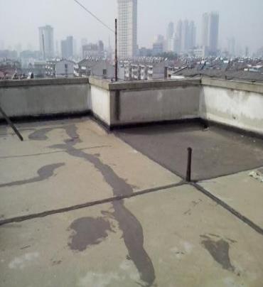 革吉漏水维修 楼顶漏水是什么原因，楼顶漏水维修方法是什么?