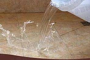 革吉漏水维修 免砸砖防水材料该如何施工
